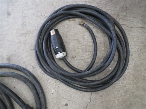 Heavy Gauge Electrical Cord | Live and Online Auctions on HiBid.com