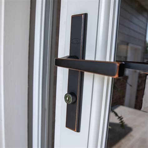 LARSON QuickFit Bronze Lockable Storm Door Handleset in the Screen Door & Storm Door Handles ...