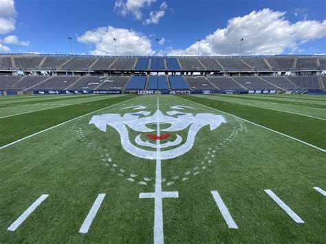 Uconn Football Stadium