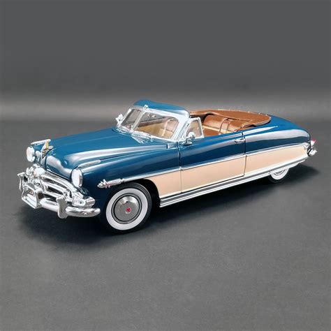 1952 Hudson Hornet Convertible - GT Spirit & ACME Trading - Touch of Modern