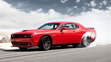 Dodge Challenger SRT Hellcat Dyno Tested, May Be More Powerful Than Claimed: Video