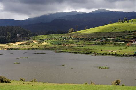 Pidurutalagala mountain - LANKA EXCURSIONS HOLIDAYS