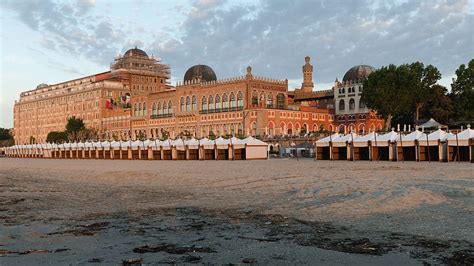 Quartier du Lido à Venise : Entre lagune et mer Adriatique