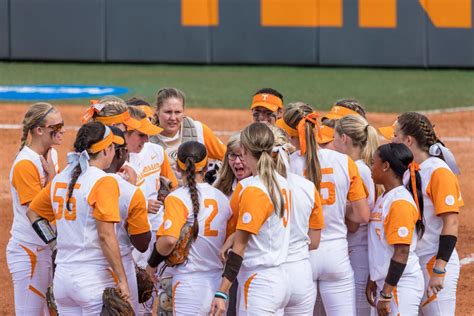 Lady Vols utilizing motivation, facing tough 2018 schedule | Softball | utdailybeacon.com