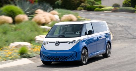 2024 Volkswagen ID. Buzz Comes To North America As 3-Row Electric Van - Forbes Wheels