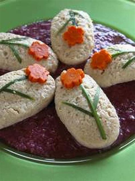 Gefilte Fish and Horseradish Mold | Tina Wasserman