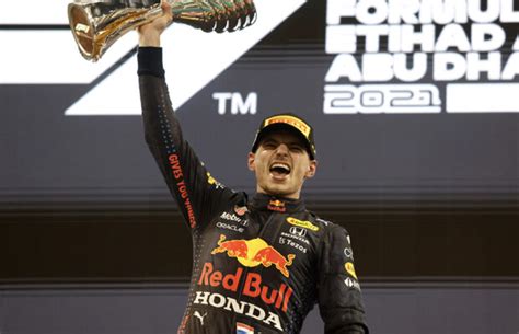 Honda’s First Formula 1 World Championship Title for 30 years Max Verstappen Wins the 2021 ...