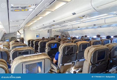 Interior View of an Airbus A340 Aircraft of the Airline Swiss International Air Lines Editorial ...