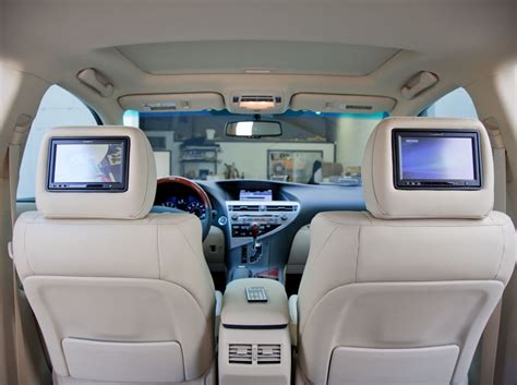 DVD headrest monitors installation with a cigarette lighter - Quality ...