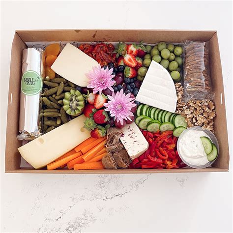 Cheese/Vegetarian Box | Nibble & Graze