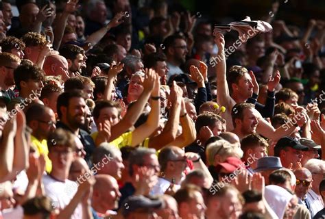 BRENTFORD FANS CELEBRATE Editorial Stock Photo - Stock Image | Shutterstock