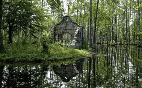 19 Abandoned Movie Sets You Can Still Visit | Cypress gardens ...