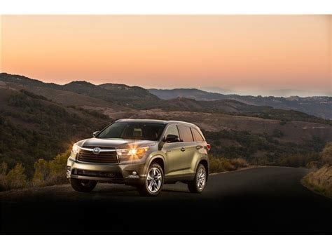 2017 Toyota Highlander Hybrid: 28 Exterior Photos | U.S. News