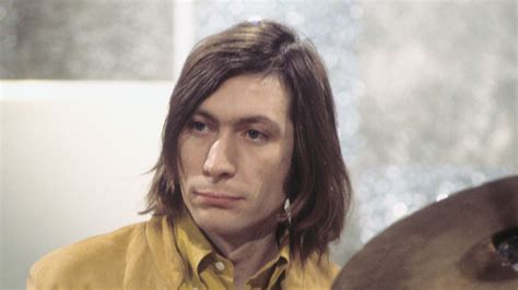 Charlie Watts: Rolling Stones drummer dies aged 80 | Ents & Arts News | Sky News