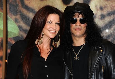 Rocker Slash again files for divorce from wife Perla - Los Angeles Times