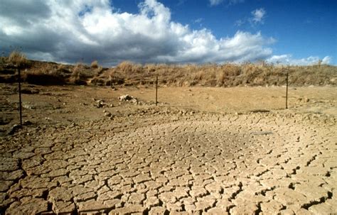 Australia has two decades to avoid the most damaging impacts of climate change