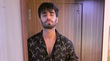 Karan Jotwani Height, Weight, Age, Girlfriend, Biography, Family