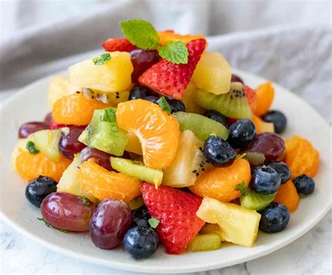 Easy Fruit Salad Recipe - Dinner, then Dessert