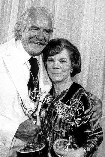 Emmy Awards The Waltons Will Geer & Ellen Corby | The waltons tv show, Old movie stars, Ellen corby