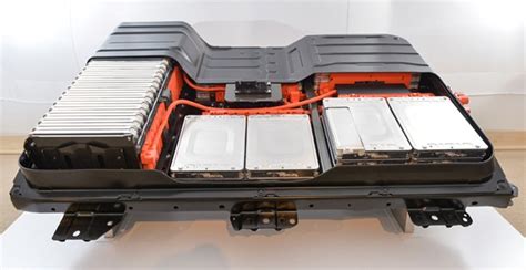 Nissan continues to push Li-ion battery technology - EV Info - Electric ...