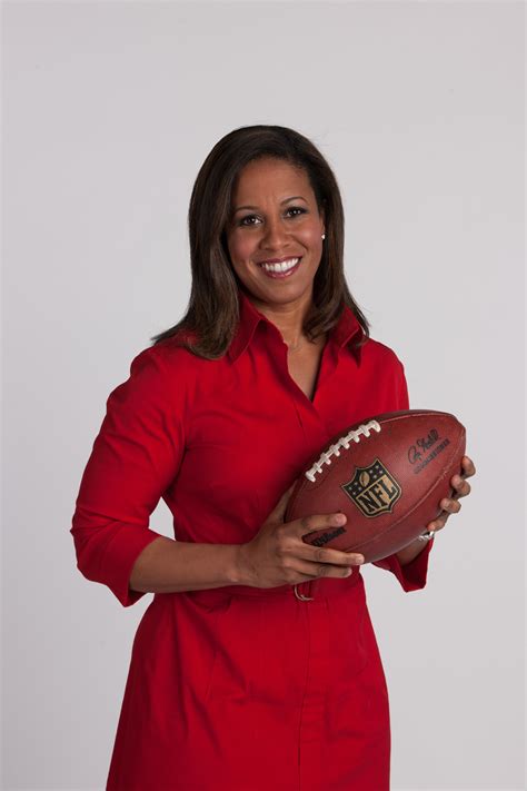 Lisa Salters breaks new ground on 'Monday Night Football' sidelines - Baltimore Sun