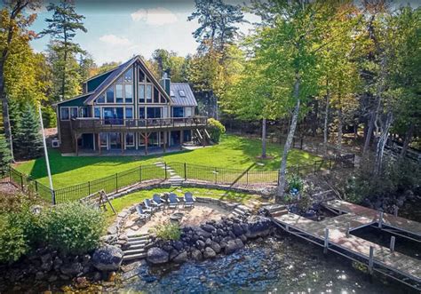 Top 13 Lake Winnipesaukee Rentals With Availability Right Now