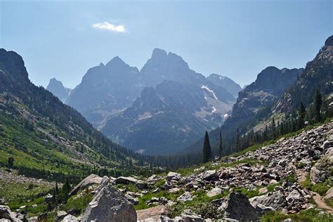 13 Top-Rated Hiking Trails in Grand Teton National Park, WY | PlanetWare