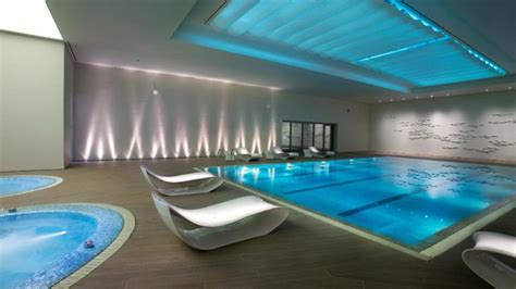 Indoor Hotel Swimming Pool - LOTTE HOTEL SEOUL Facilities | LOTTE HOTEL ...