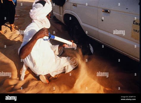 Sahara desert, South-Algeria, 1988 Stock Photo - Alamy