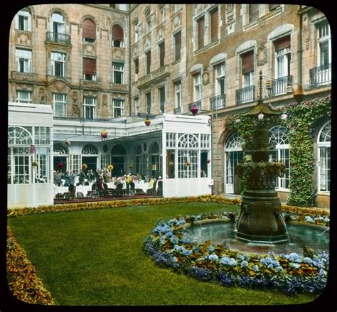 Strangers' Journey: 1930: Hotel Adlon, Berlin