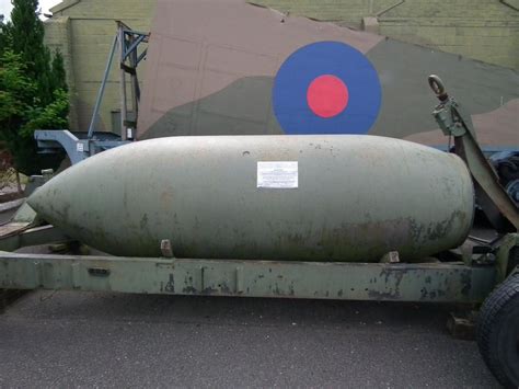 Grand Slam earthquake bomb / Yorkshire Air Museum - Holida… | Flickr