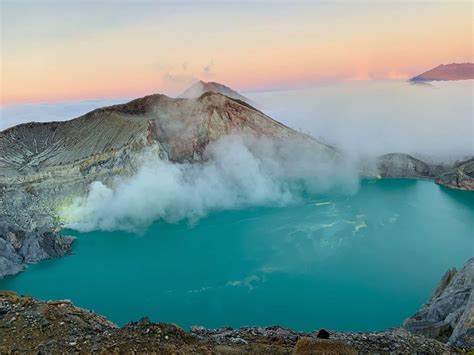 The Kawah Ijen Crater Sunrise Hike | Volcano + Blue Flame + Itinerary