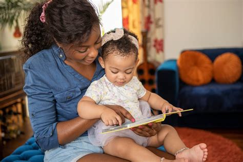 Baby Gestures: Making a big statement without saying a word! — Toddler Talk