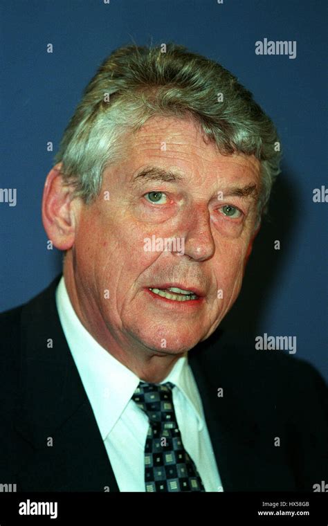 WIM KOK PRIME MINISTER OF NETHERLANDS 13 July 1998 Stock Photo - Alamy