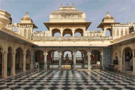 Inside Udaipur City Palace Museum: A Photo Tour and Guide