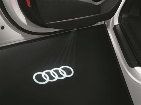 Audi Q5 Accessories 2025 - Maria Wallace