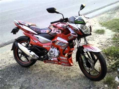 Motos personalizadas pulsar 135 - Imagui