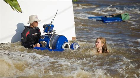 SAG Awards: ‘The Impossible’s’ Naomi Watts Braved Snakes and High Water ...