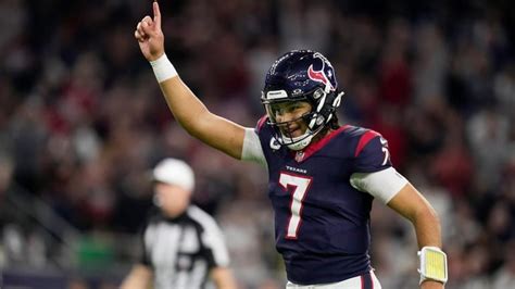 Stroud becomes youngest QB to win a playoff game as Texans rout Browns ...