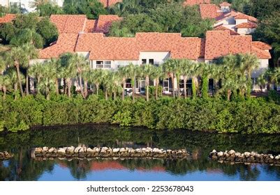 57 238 Red Rooftop House Images, Stock Photos & Vectors | Shutterstock