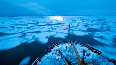 Sea Ice - Woods Hole Oceanographic Institution