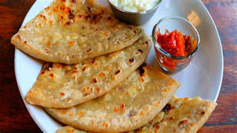 Aloo Paratha - Nasik Tiffins