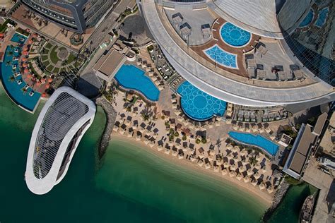 Conrad Abu Dhabi Etihad Towers Pool Pictures & Reviews - Tripadvisor