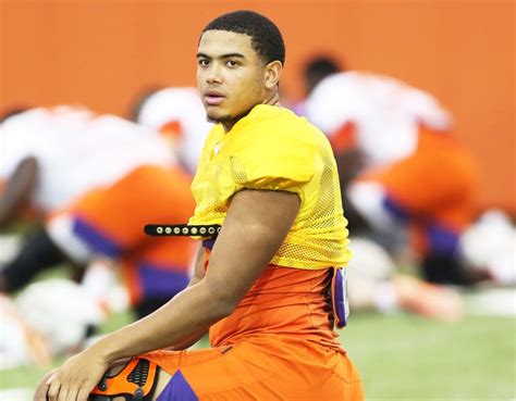 Clemson linebacker Bryton Constantin suffers second ACL tear ...