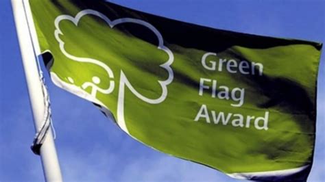 Green Flags awarded to record number of Welsh parks | Wales - ITV News