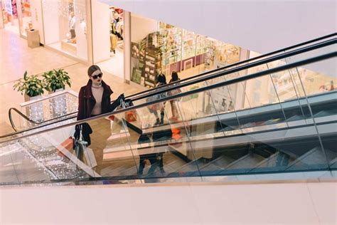 Exploring Fashion Place Mall: A Shopper's Guide - SimplyHindu