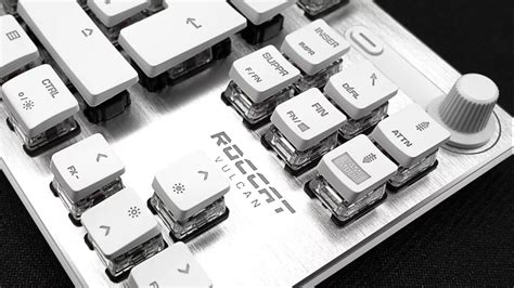 Test Roccat Vulcan Tkl Pro White : Explosif - Pause Hardware