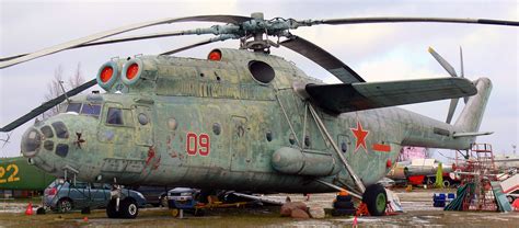 File:Mi-6 helicopter-riga.jpg - Wikipedia