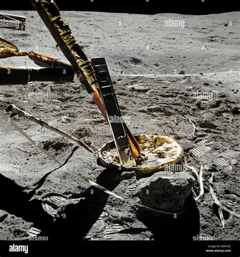 Landing Gear of Apollo 16 Lunar Module Orion Stock Photo - Alamy