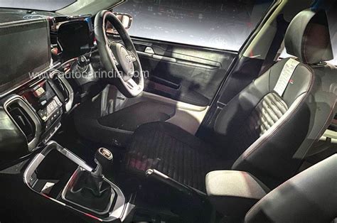 Kia Sonet Interior SPIED for the first time!